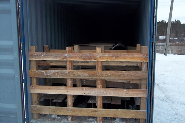 Погрузка контейнеров