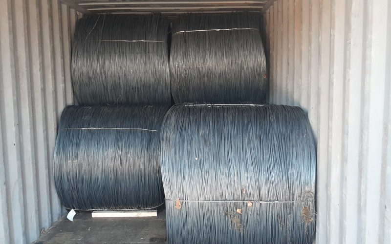 Погрузка контейнеров